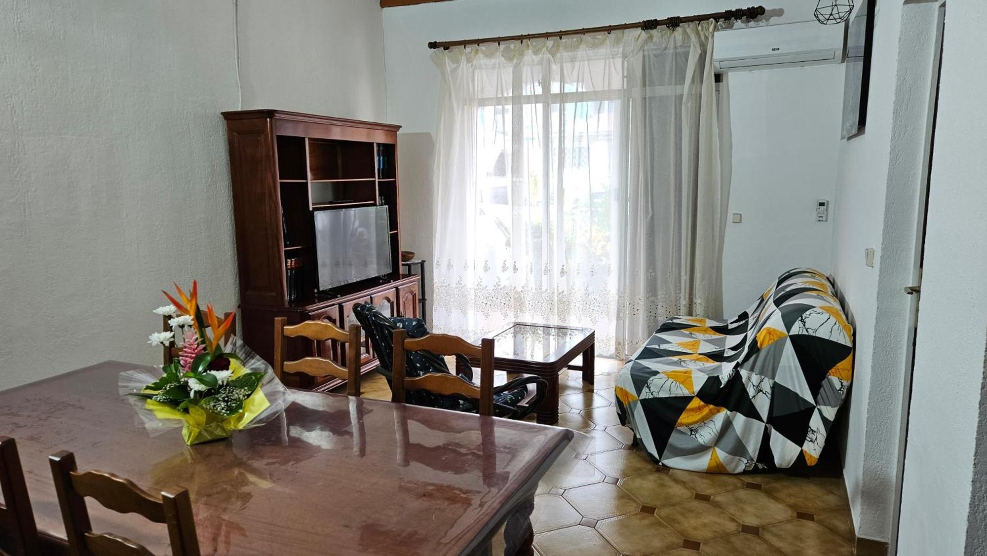 Maison La Casa Creole, Spa, Emplacement Holiday home Les Abymes
