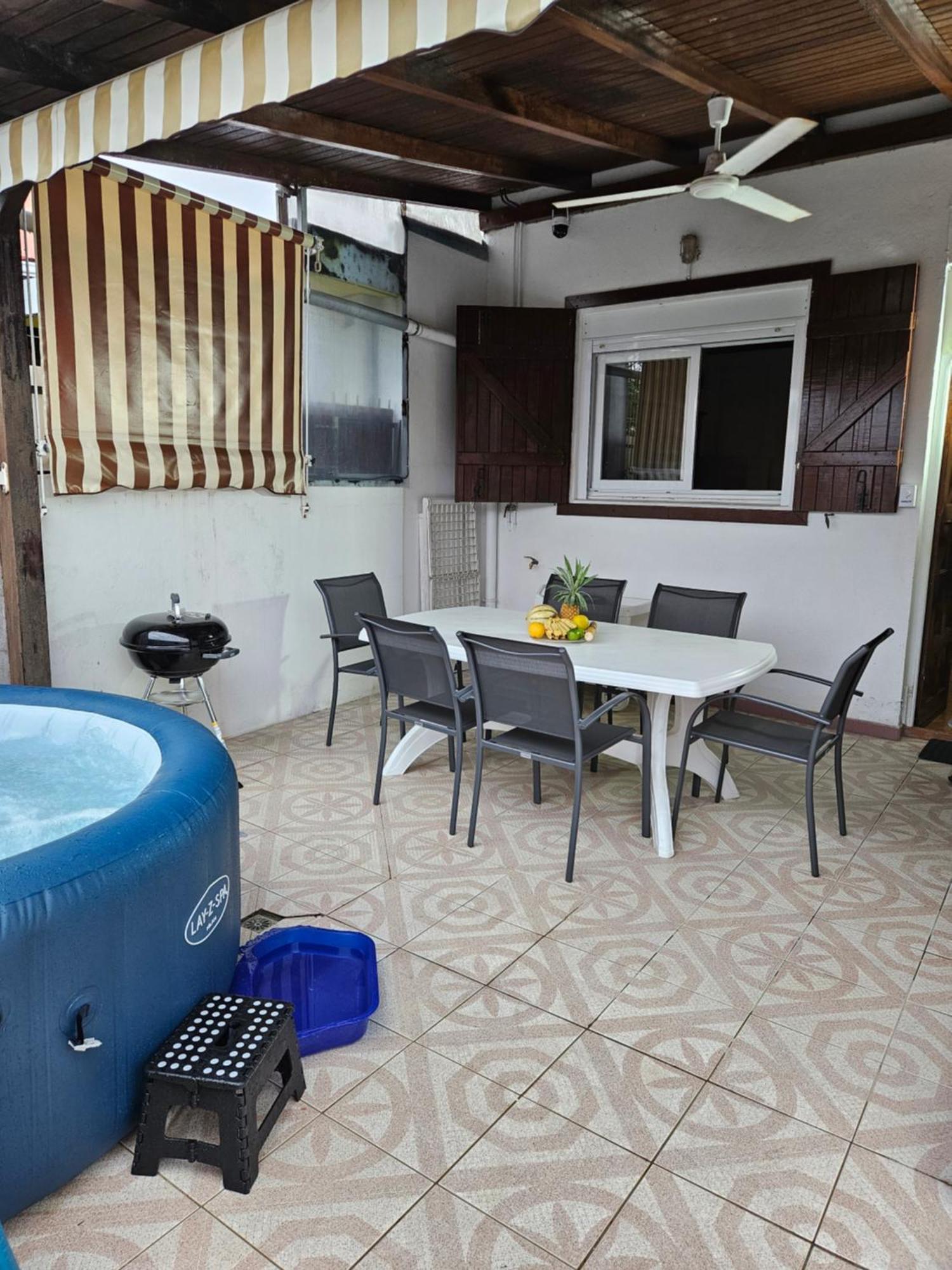 Holiday home Maison La Casa Creole, Spa, Emplacement *